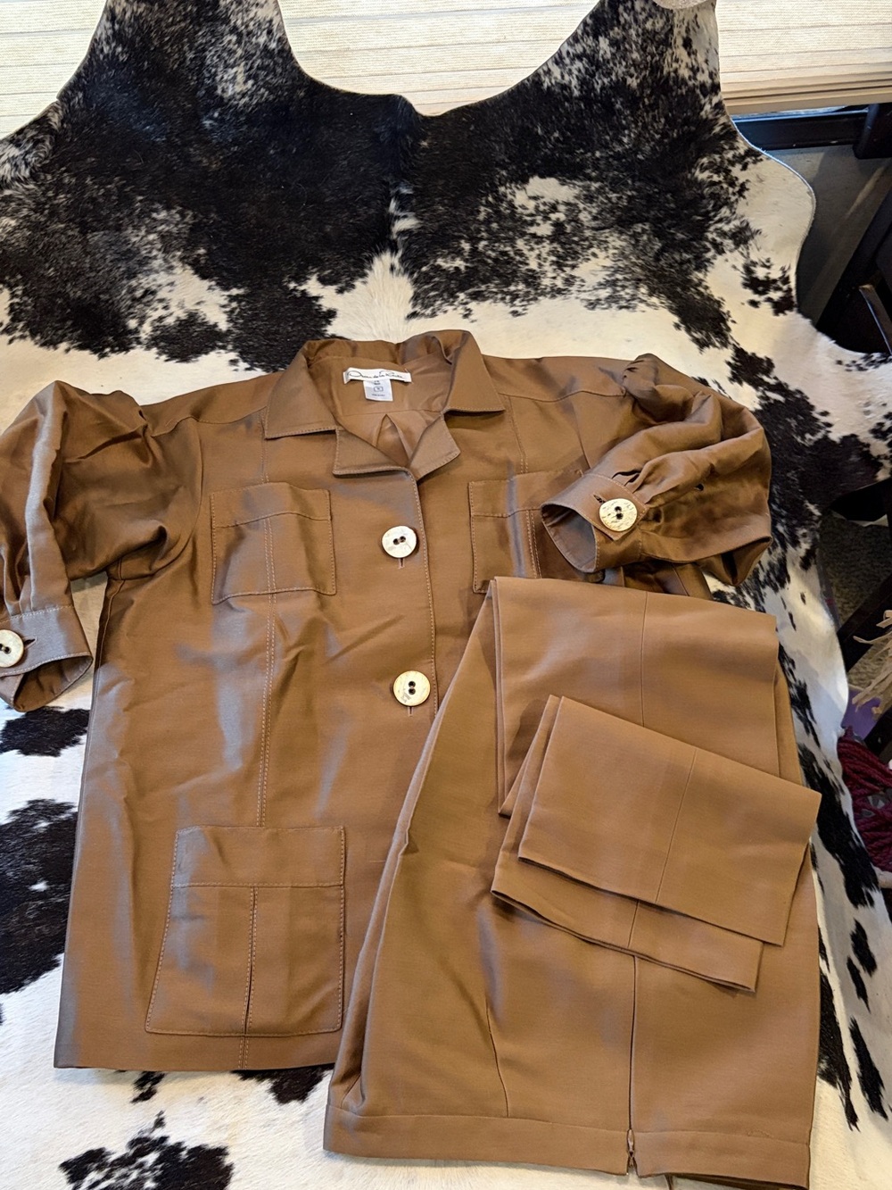 Oscar de la Renta Brown Two-Piece Pantsuit Set with belt